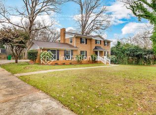 6613 Fair Lawn Rd, Charlotte, NC 28215