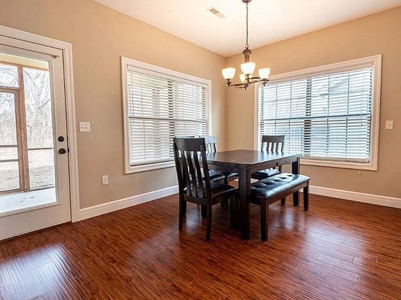 5th image of 2209 Buckner Dr