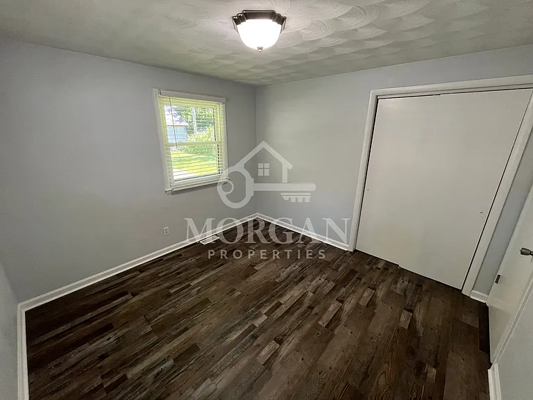 1518 Sherman St — Photo 8
