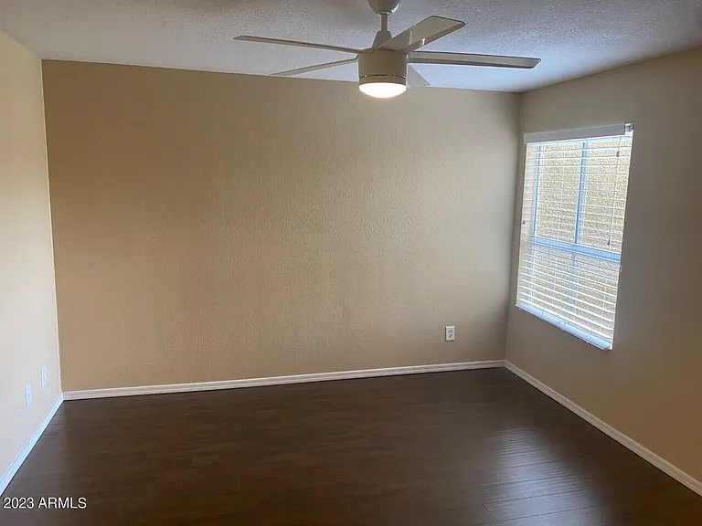 1880 E Morten Ave #106 — Photo 6