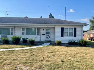 302 Eden Park Dr, Rantoul, IL 61866