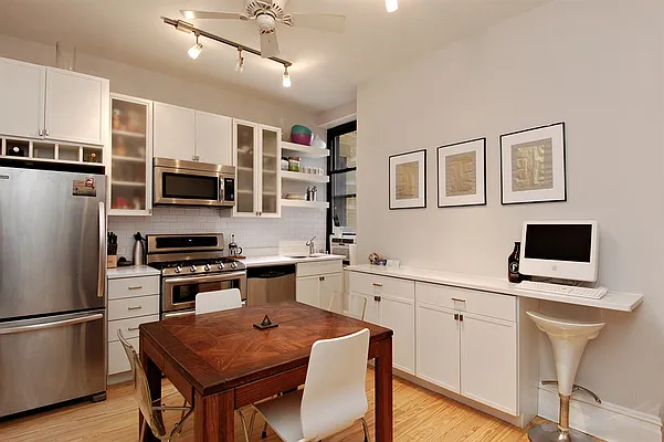 Sold by Corcoran | media 14