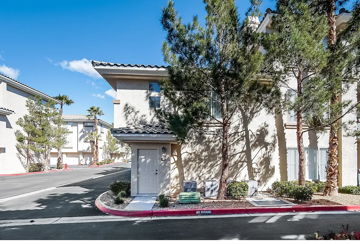 Photo 2 of 43 - 7115 S Durango Dr #201 - Las Vegas, NV Building Photo - 7115 S Durango Dr #201