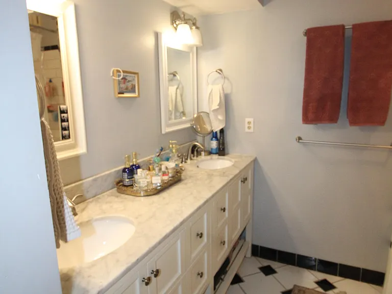 184 W Canton St #Penthouse 7 — Photo 18