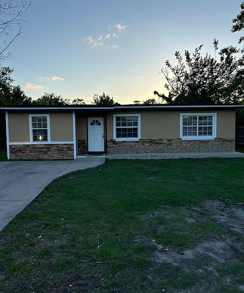 1605 Calhoun Ave — Photo 2