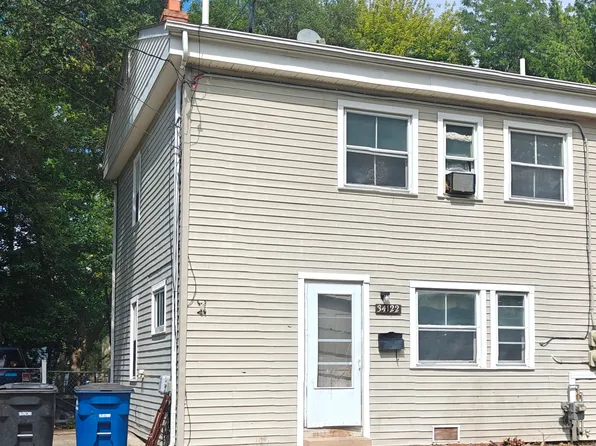 34122 Decatur Ct, Westland, MI 48186