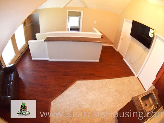 2nd image of 73 Leroy St #2
