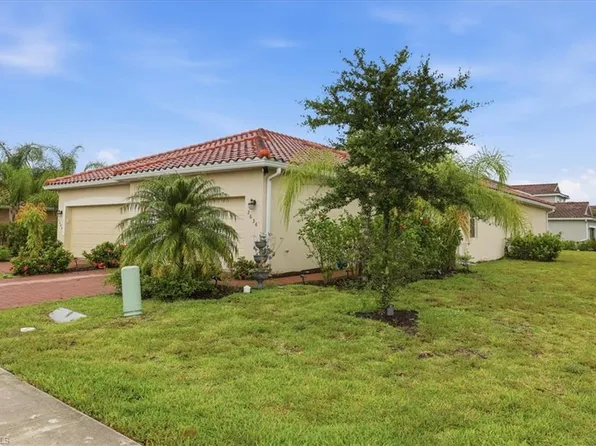 2636 Vine AVE, NAPLES, FL 34120