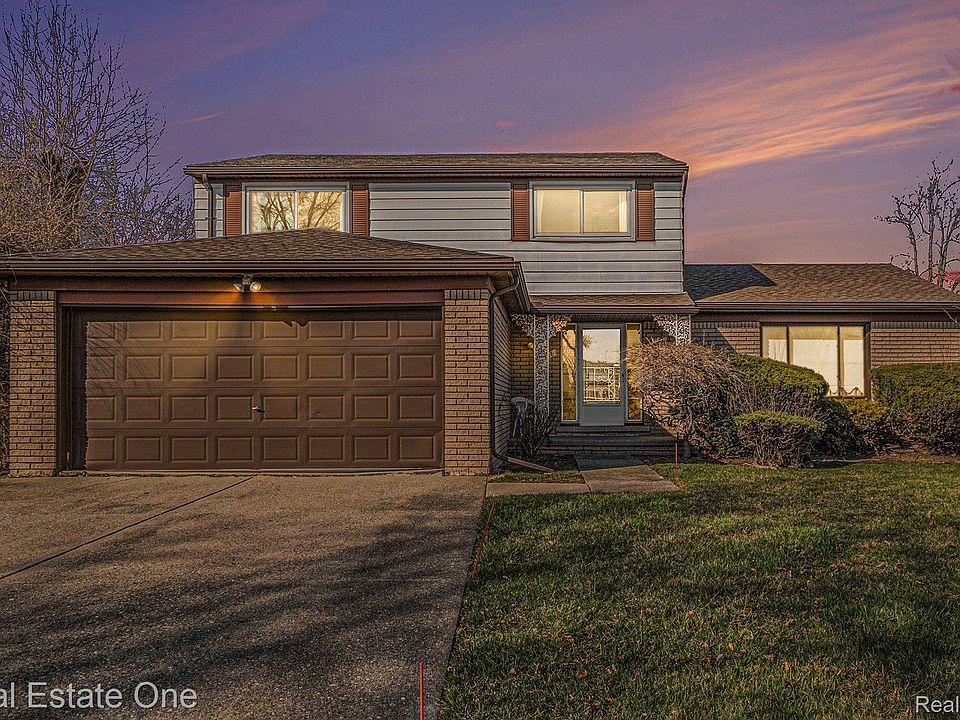 1st image of 23728 Lelo Ct