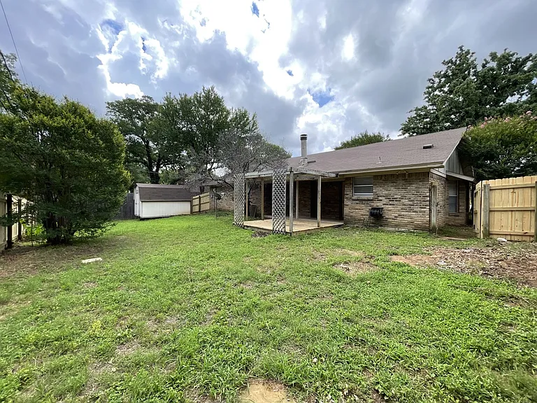 4607 Andalusia Trl — Photo 10