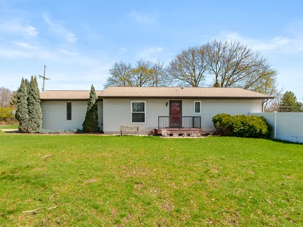 104 Calico Ave, Portage, MI 49002