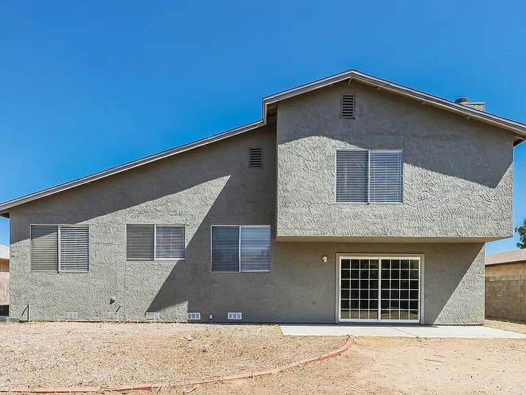 1635 E Apollo Rd — Photo 17