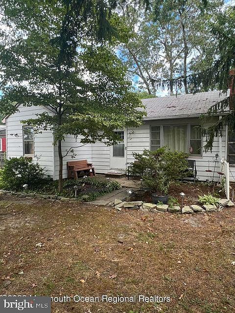 1st image of 2202 Brookdale Park Dr