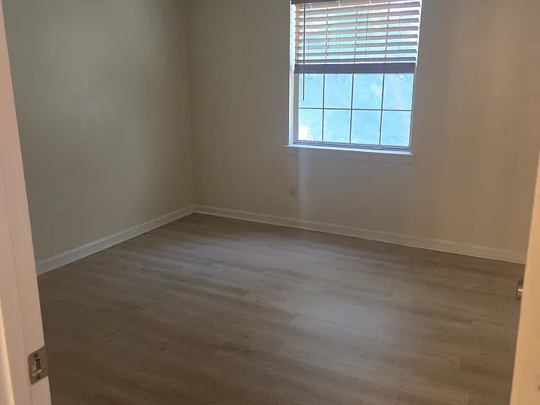 5619 Hornaday Rd #J — Photo 7