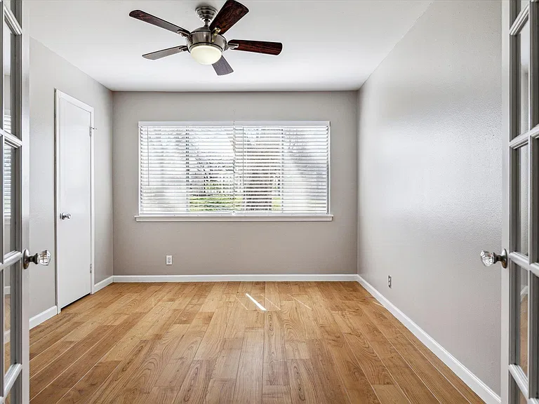 1304 Mariposa Dr #104 — Photo 13