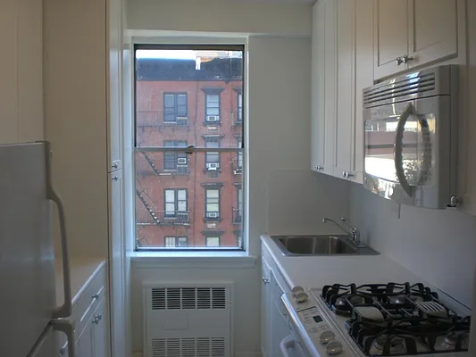 Sold by City Connections Realty | media 7