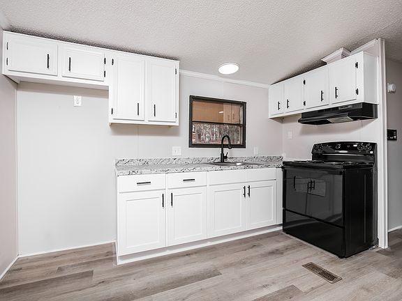 3rd image of 72 Abbey Way