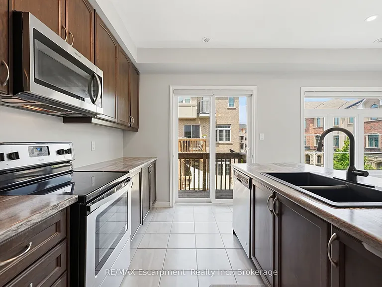 141 Borers Creek Cir — Photo 17