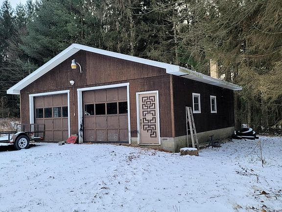 4th image of 54 Ambrose Ln