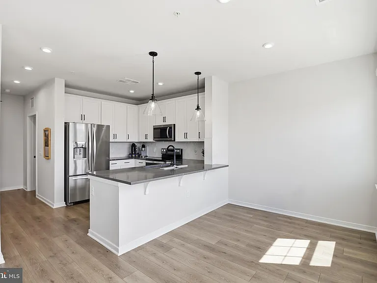 700 Mount Airy Ter NE #301 — Photo 11