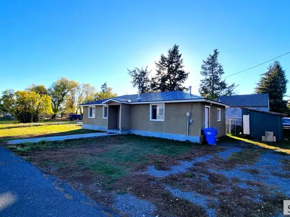 268 10th St, Ashton, ID 83420