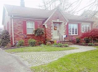 2058 Vogel Rd, Evansville, IN 47711