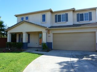 6253 E Hampton Way, Fresno, CA