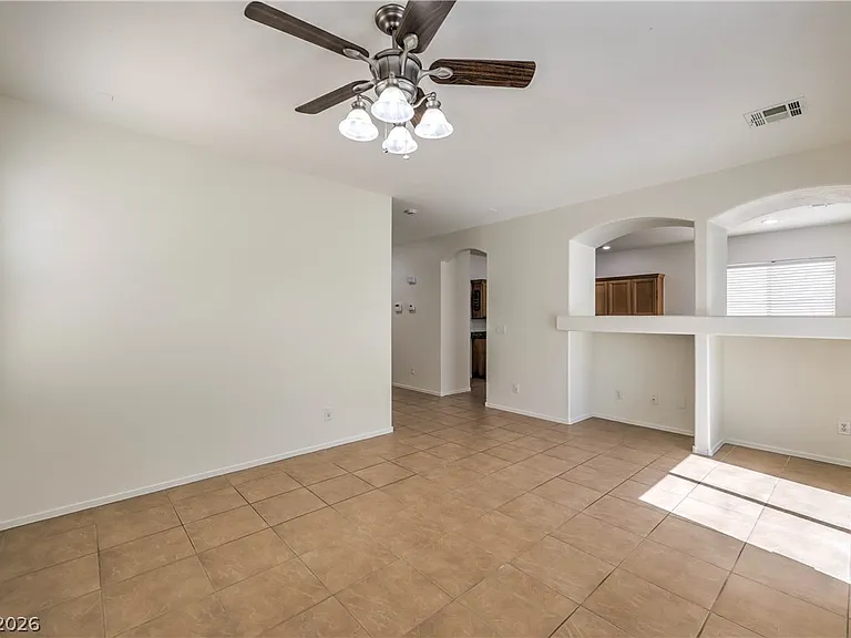 10939 Paradise Rd — Photo 15
