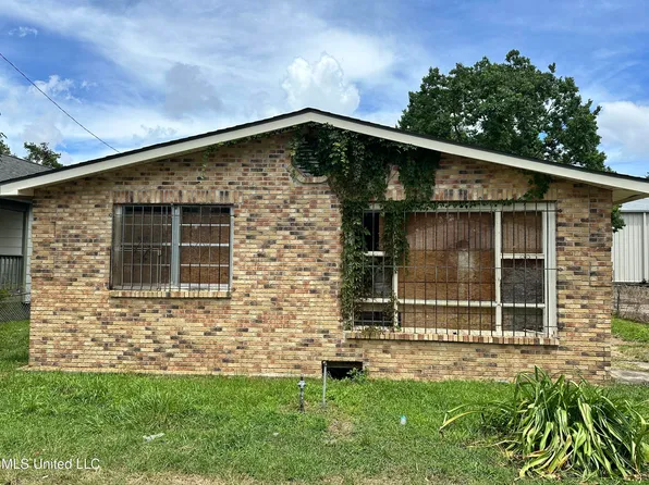 188 Bellman St, Biloxi, MS 39530