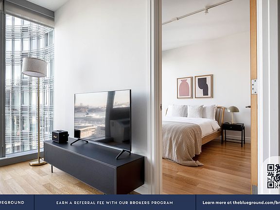 4th image of 550 W 54th St APT 23G