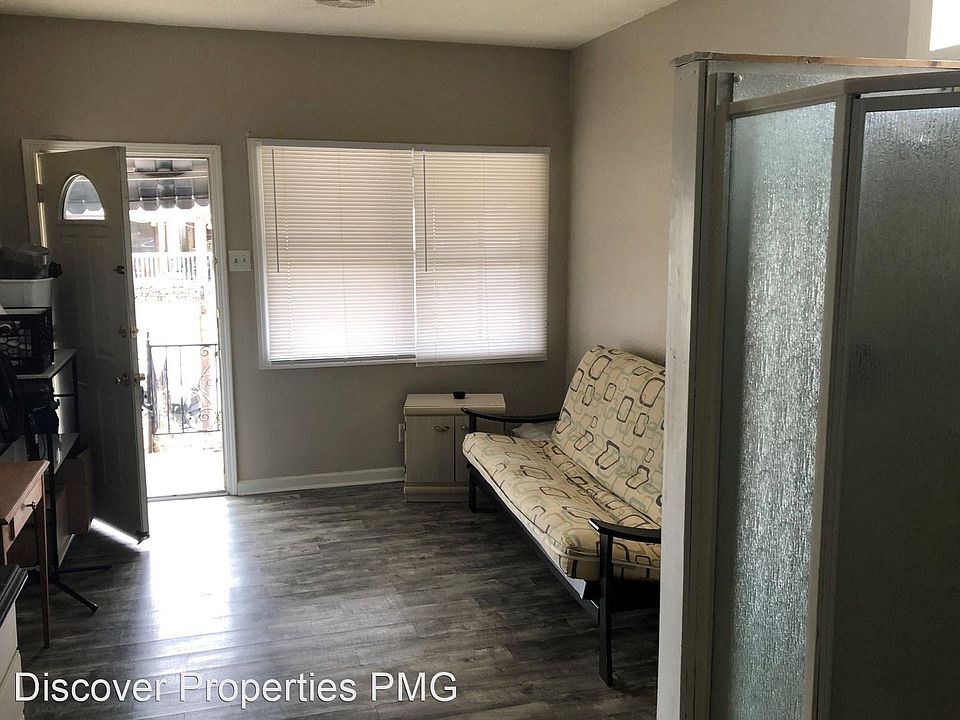2nd image of 2545 S Meridian St