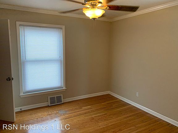 5th image of 12700 Darlington Ave