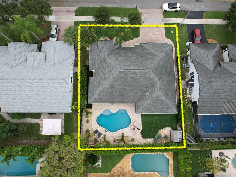 5142 NW 43rd Ave — Photo 6