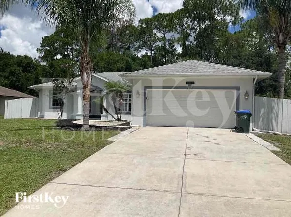 3773 Eagle Pass St, North Port, FL 34286