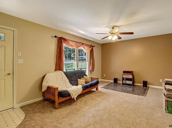 4th image of 89 S Oak Heights Trl