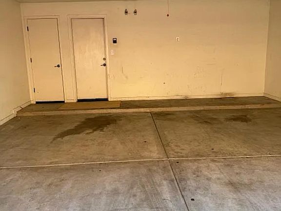 5th image of 330 S Farmer Ave Unit 113