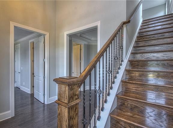 3rd image of 1328 Reynard Dr #1315