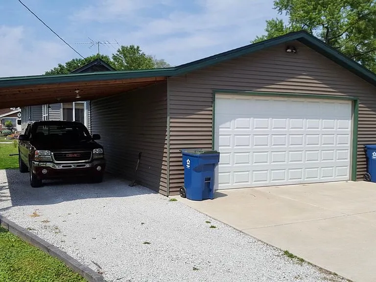 506 Bowser Ave — Photo 12
