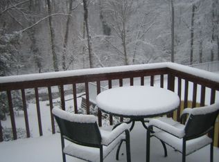 110 E Drewry Ln, Raleigh, NC 27609