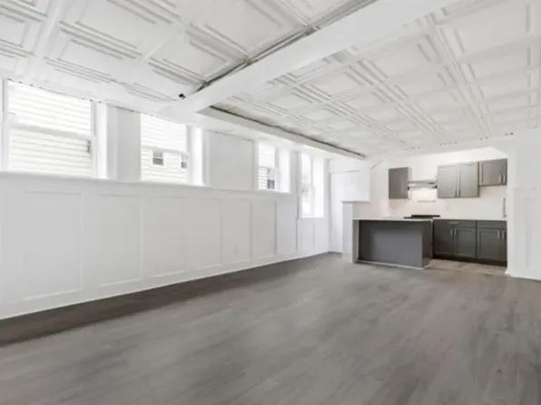 15 The Cres APT 8, Montclair, NJ 07042