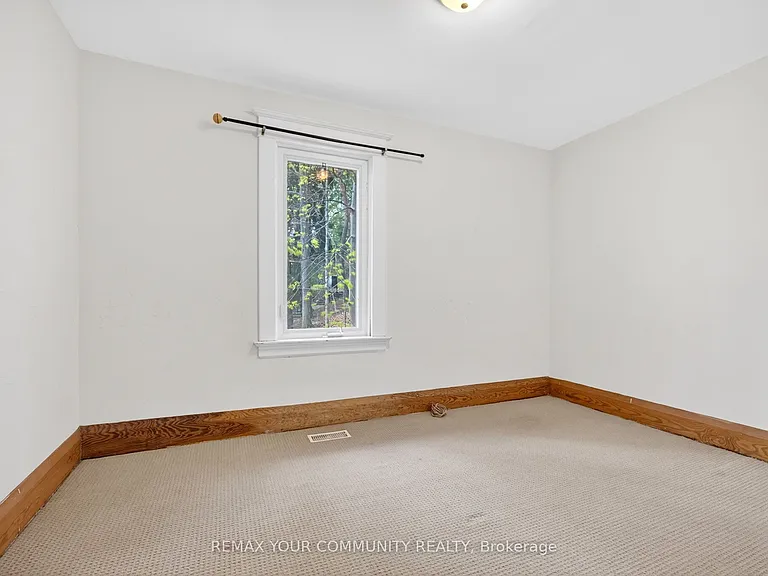 66 Wallace St — Photo 13