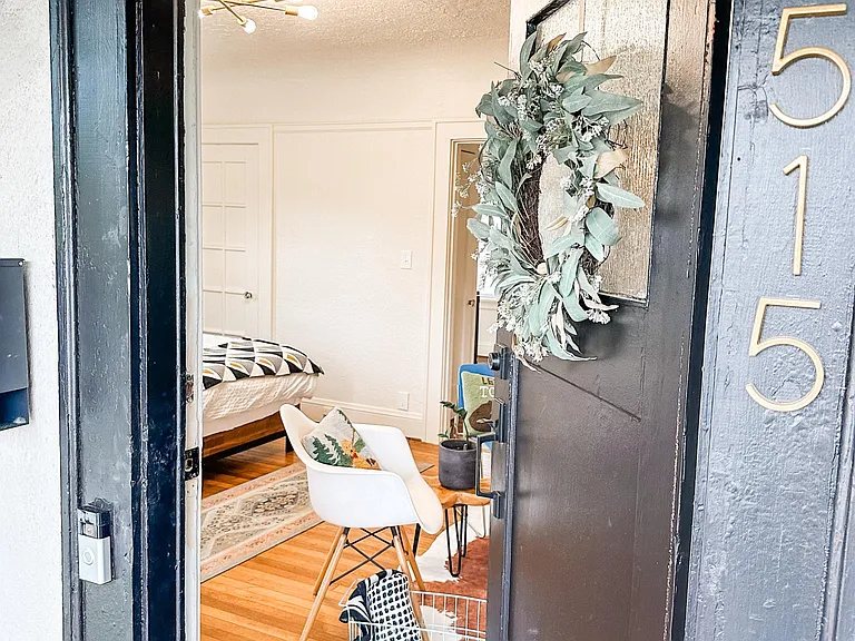 7515 N Albina Ave #7515 — Photo 2