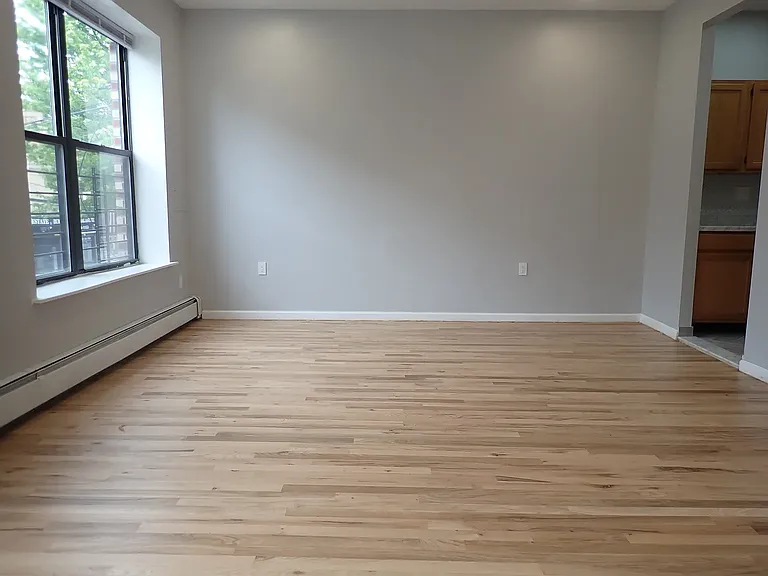 982 Dumont Ave #2 — Photo 2