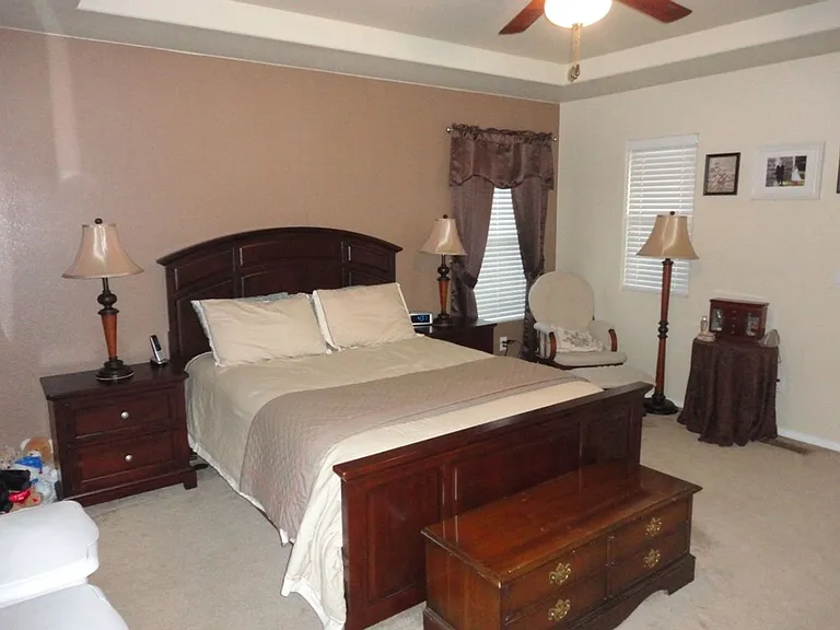 7074 Silverwind Cir — Photo 11