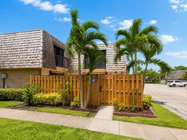 219 Lake Arbor Dr #219, Lake Worth, FL 33461