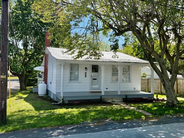 1746 Temple Ave, Lancaster, PA 17603