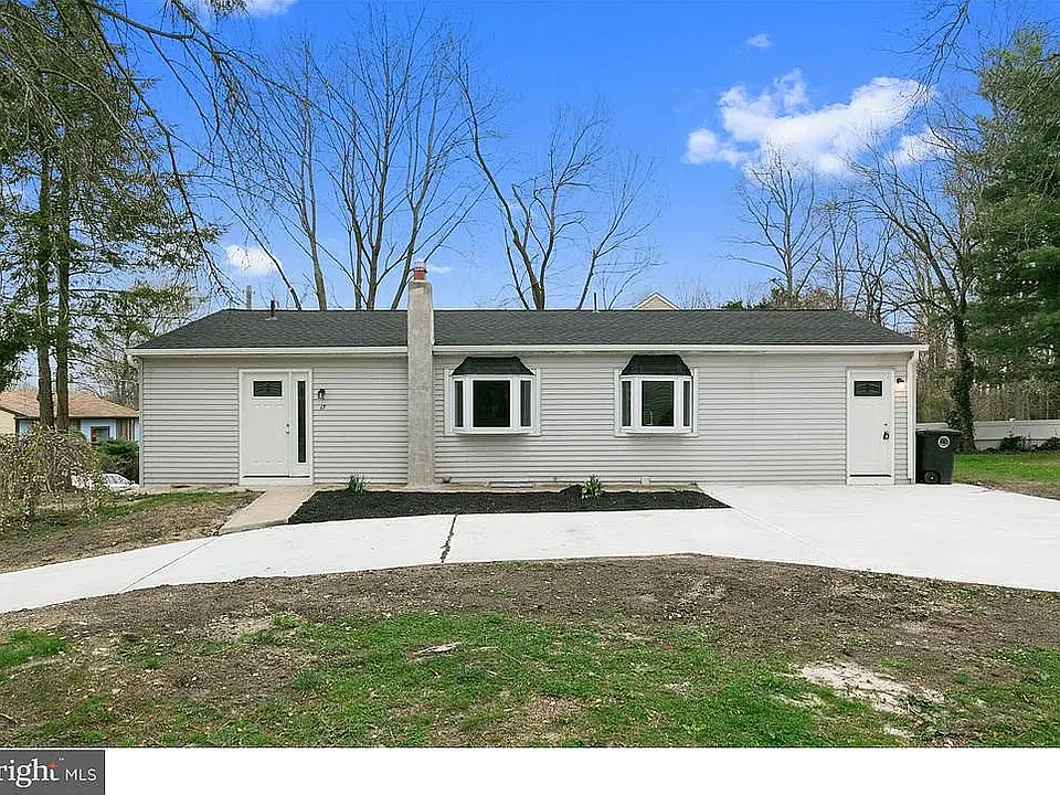 17 Wright Ave