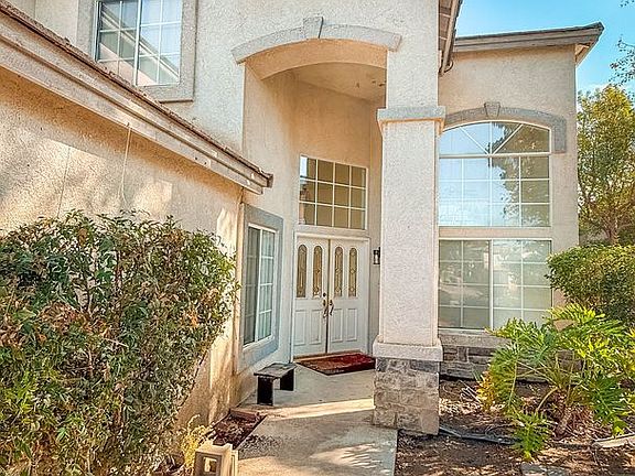 2nd image of 4208 Horseshoe Ct