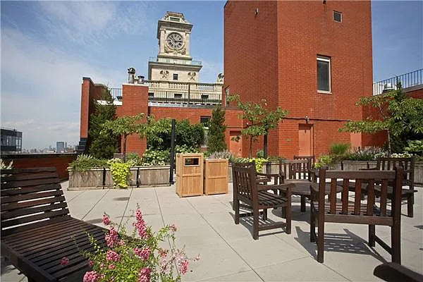 Rented by Manhattan Skyline | media 8