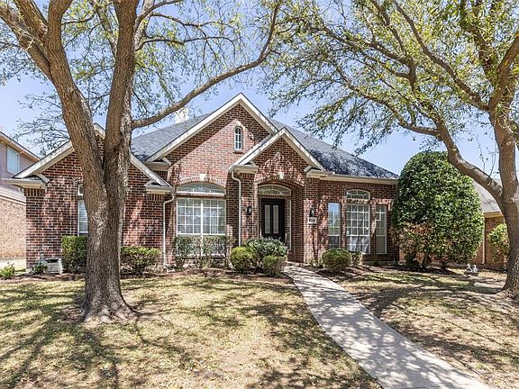 3rd image of 10316 Megan Ct